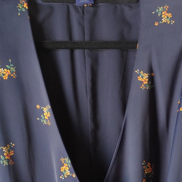 NWT Navy Wrap Floral Vintage Western Style Dress - Picture 9 of 11